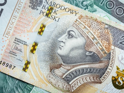 Emerytura przed Wigilią. ZUS wypłaci pieniądze wcześniej