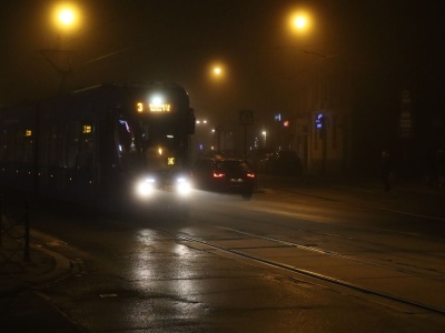 Niebezpiecznie na drogach w Krakowie. Widzialność spadnie nawet poniżej 200 m