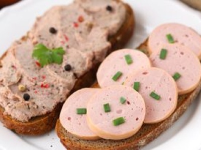 Kiedyś była na każdym stole. Dziś wielu wstydzi się ją kupić