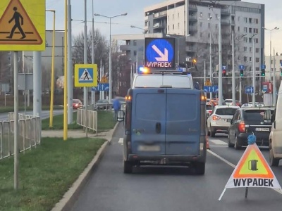 Lublin: Potrącenie pieszej na ul. Jana Pawła II. Poranne utrudnienia w ruchu