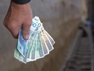 Masz ziemię rolną i chcesz rentę socjalną? Sprawdź, kiedy to możliwe