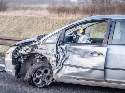 Nawigacja zawiodła kierowcę. Kolizja czterech pojazdów na obwodnicy Chojnic