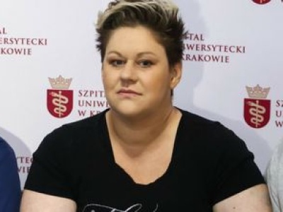 Komornik u matki pięcioraczków. 