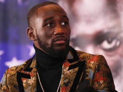 Sensacyjne doniesienia! Jeden z najlepszych pięściarzy wszech czasów kończy karierę