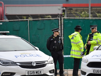 Tragedia w Wielkiej Brytanii. Nie żyje dziewczynka, podejrzanym nastolatek