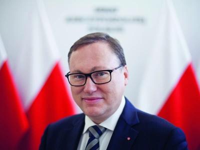 Senator Bierecki: „Ten budżet to życie na koszt własnych wnuków”. Ostre wystąpienie w Senacie o rekordowym deficycie!