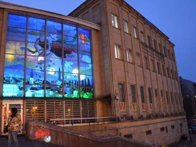 Bielska perełka oszpecona? Radna apeluje o usunięcie nieestetycznego napisu