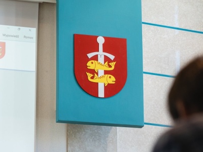 Rekordowe wydatki i ogromny deficyt. Uchwalono budżet Gdyni na 2026 rok