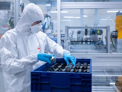 BMW zamyka obieg akumulatorowy. Recykling bezpośredni nowym standardem elektromobilności