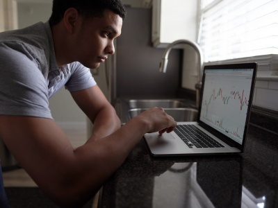 Ta kryptowaluta może zaraz zanurkować – informacje są niepokojące