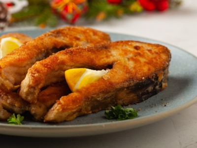 Co zrobić z olejem po smażeniu karpia? Wielu Polaków popełnia błąd