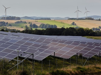 Mała strategia energetyczna zakłada mniej OZE w 2040 roku