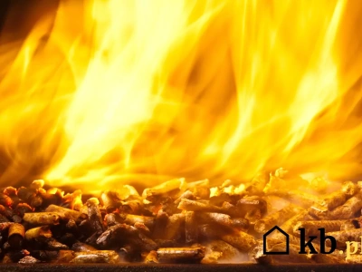 Ten zamiennik pelletu niszczy piec. Polacy stosują go nieświadomie, a naprawa pieca kosztuje majątek