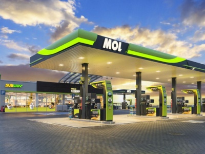 Pięć umów jednego dnia. Mol rozwija sieć franczyzową