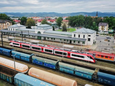 Sądecki Newag bije rekordy na giełdzie