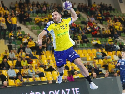 Odjazd Industrii po przerwie i wysokie zwycięstwo w Puławach