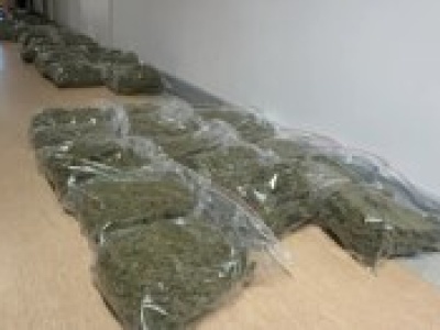 ​71 kilogramów narkotyków, luksusowe auta i fałszywe dokumenty. 