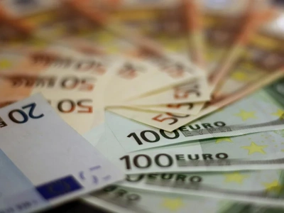 Nowy program miał wesprzeć najbardziej potrzebujących. Polski nie stać na wkład własny