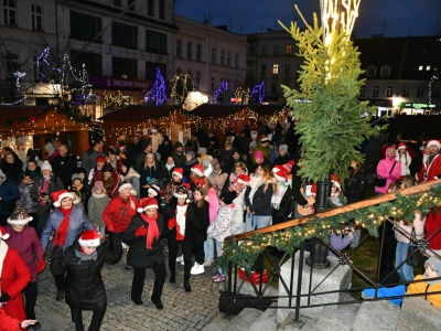 Jarmark Bożonarodzeniowy w Świebodzicach już w ten weekend. Sprawdź program wydarzenia