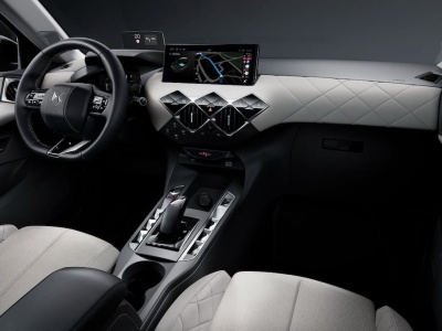 Po rywala Lexusa ustawiły się takie kolejki, że aut „od ręki” już nie ma. 130 tys. zł za świetną wersję wystarczyło