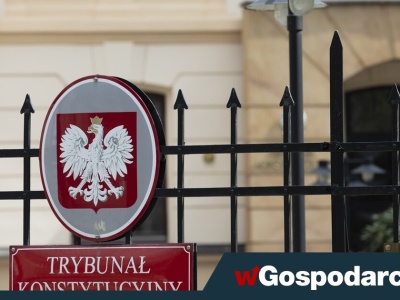 Ostry atak Brukseli na Trybunał Konstytucyjny