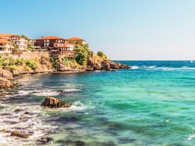 Bułgaria przyjmuje od nowego roku euro. Czy zakup tam nieruchomości to dziś dobry pomysł?