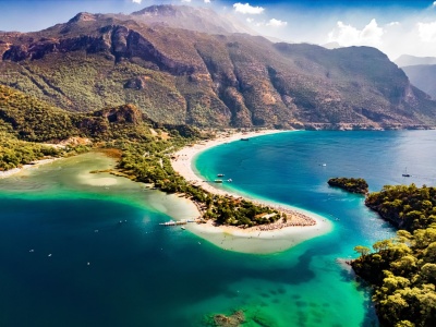 Wiosna: ultra all inclusive na Riwierze Tureckiej za 1490 PLN 🏊‍♂️🍹 5* hotel z aquaparkiem i prywatną plażą 🏖️👙