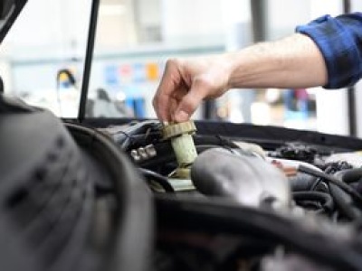 Kiedy używane, oryginalne części samochodowe są dobrym wyborem?