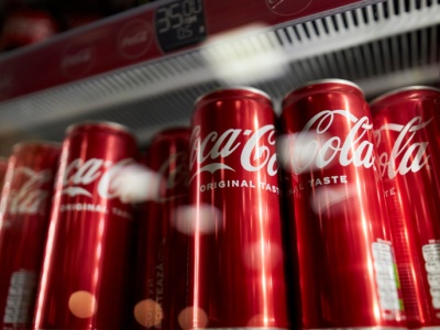 Coca-Cola podsumowała świąteczne działania. Milion posiłków dla potrzebujących