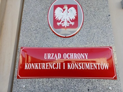 UOKiK nakłada kary, a dealer odpowiada w oświadczeniu: Nie zgadzamy się z decyzją