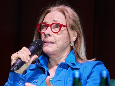 To najlepsza bluzka na święta dla kobiet po 50. Nosi ją Małgorzata Potocka