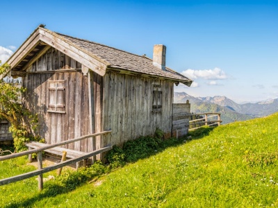 Cichy zabójca w starym kominie babci. O tym zapominamy, remontując domy seniorów