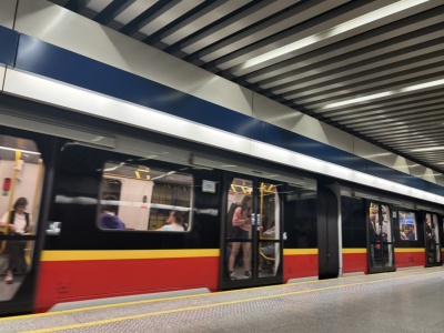 Znowu awaria w metrze. Wiemy, które stacje linii m1 wyłączone z ruchu