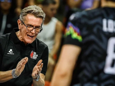 Tragedia dotknęła wielkiego trenera. Śmierć w trakcie turnieju KMŚ