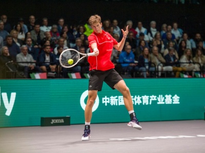 Utalentowany Belg pierwszym półfinalistą. Najwyżej rozstawiony podtrzymał nadzieje