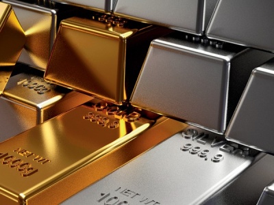 „Banki kupują złoto bez względu na cenę”. BIS ostrzega przed bańką, której na rynkach nie widziano od 50 lat