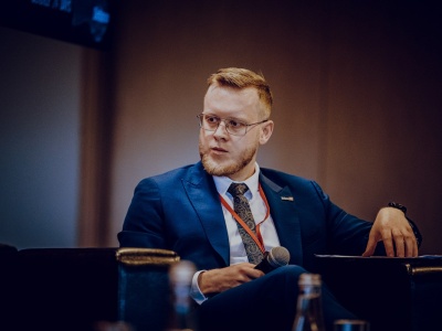 „Dopóki Rosja nie zaatakuje całą armią, to Waszyngton nie będzie widział problemu”. Znany analityk wskazuje cel USA. Ten jest inny, niż może się wydawać