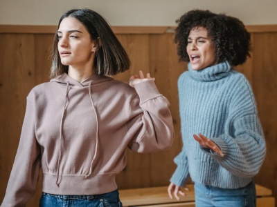 Rodzinny spór o spadek. Czasem można postawić dodatkowe ściany, zamiast sprzedać udziały w mieszkaniu