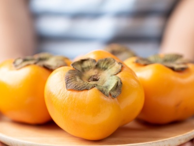 Wspiera jelita i serce. Jeden z najbardziej niedocenianych owoców zimy