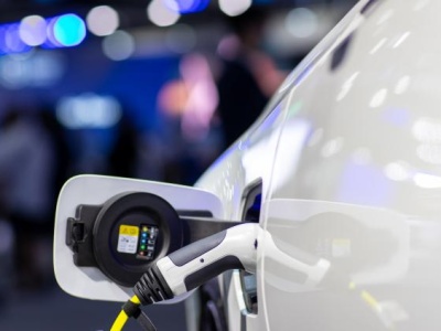 Zwrot w strategii Forda? Amerykanie negocjują z chińskim BYD dostawy baterii do hybryd