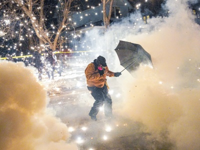 Protesty w Minnesocie. Donald Trump grozi skierowaniem do stanu wojska