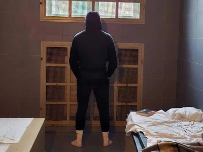 Policyjny pościg i zaskakujący finał. 24-latek był poszukiwany