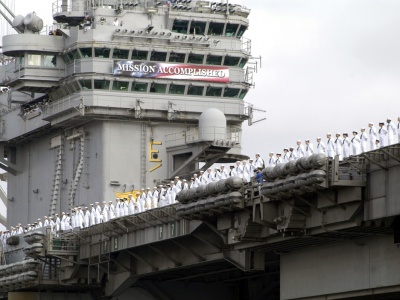 Amerykański lotniskowiec zmierza na Bliski Wschód?