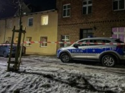 Nie żyje matka i troje dzieci. Co się stało w kamienicy?
