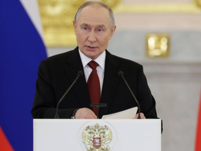 Oczy Kremla zwrócone w kierunku Zachodu. Eksperci o planie Putina