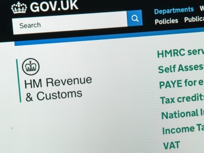 Awaria infolinii HMRC przed ostatecznym terminem rozliczenia podatkowego