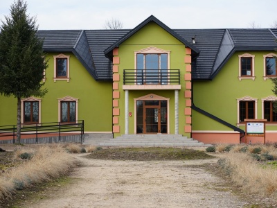 Wioska Pszczelarska w Pętkowicach wkracza w ostatni etap budowy