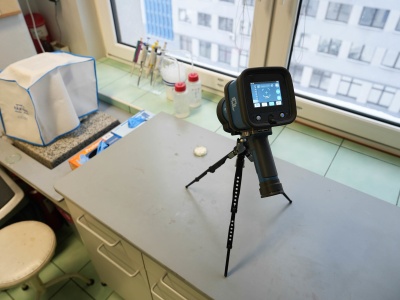 Policja zyskała urządzenia do wykrywania śladów i narkotyków (Galeria)