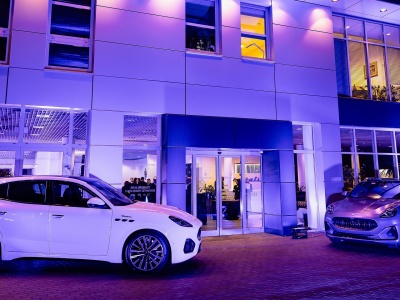 Producent luksusowych samochodów otworzył pierwszy salon w Krakowie