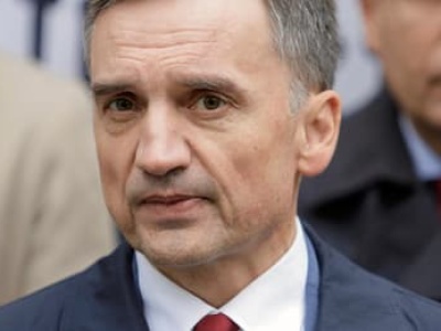 Porażka obrońców Ziobry ws. aresztu. Sąd odmówił wyłączenia sędzi, która będzie o tym decydować